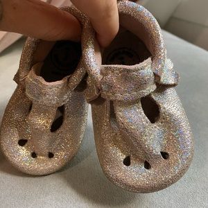 Freshly Picked Spadkle Mary Janes - size 3 - EUC